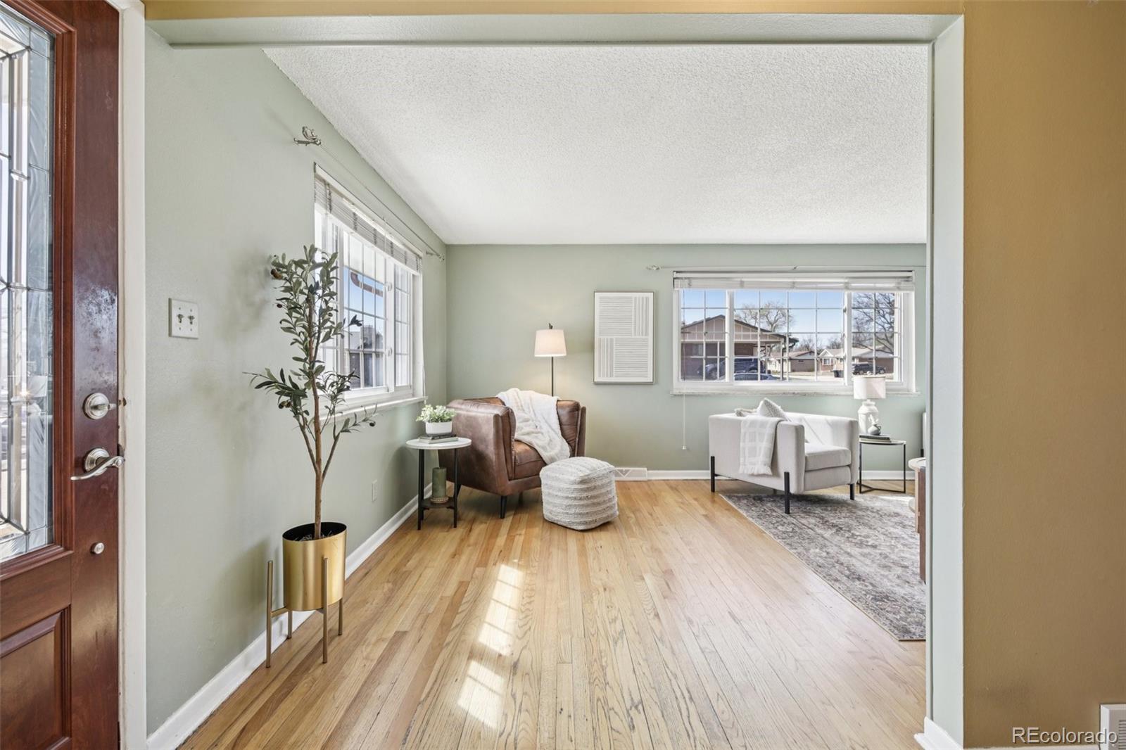 MLS Image #6 for 10423 w 62nd avenue,arvada, Colorado