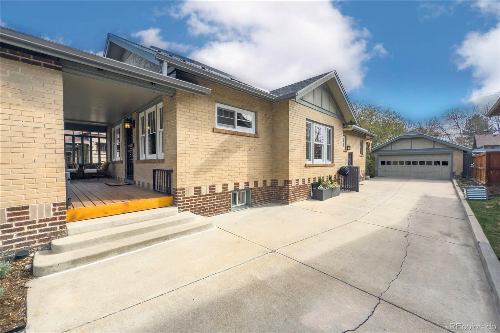MLS Image #2 for 926  steele street,denver, Colorado