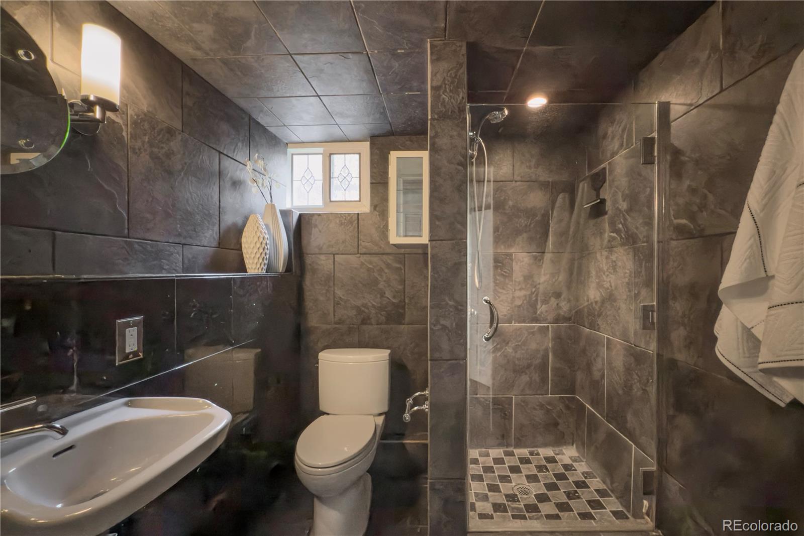 MLS Image #32 for 926  steele street,denver, Colorado