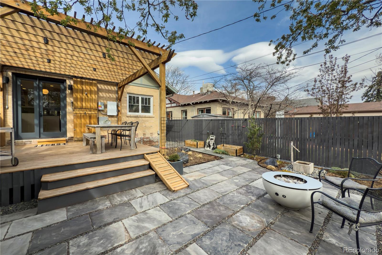 MLS Image #37 for 926  steele street,denver, Colorado