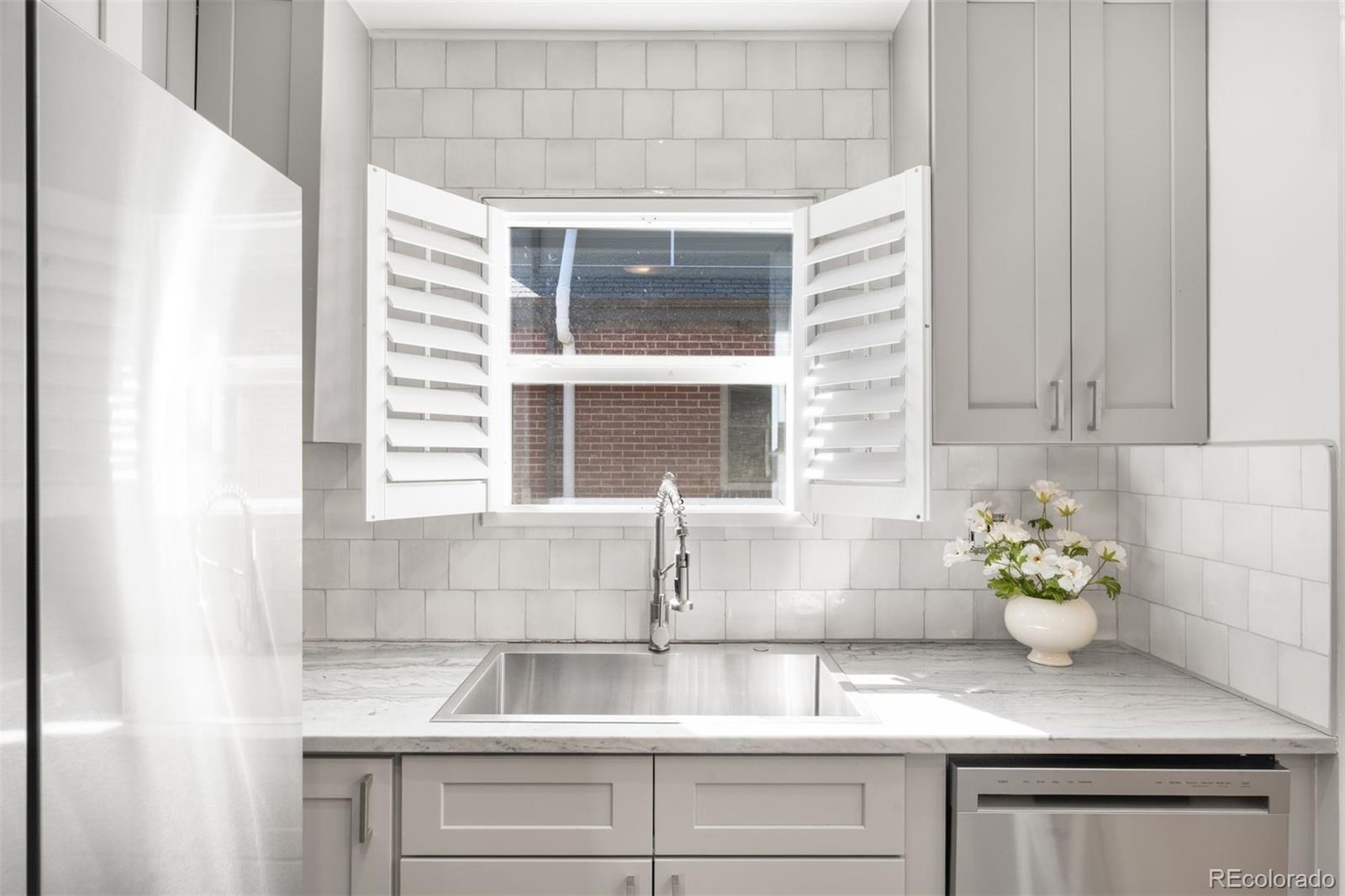 MLS Image #12 for 3282  utica street,denver, Colorado