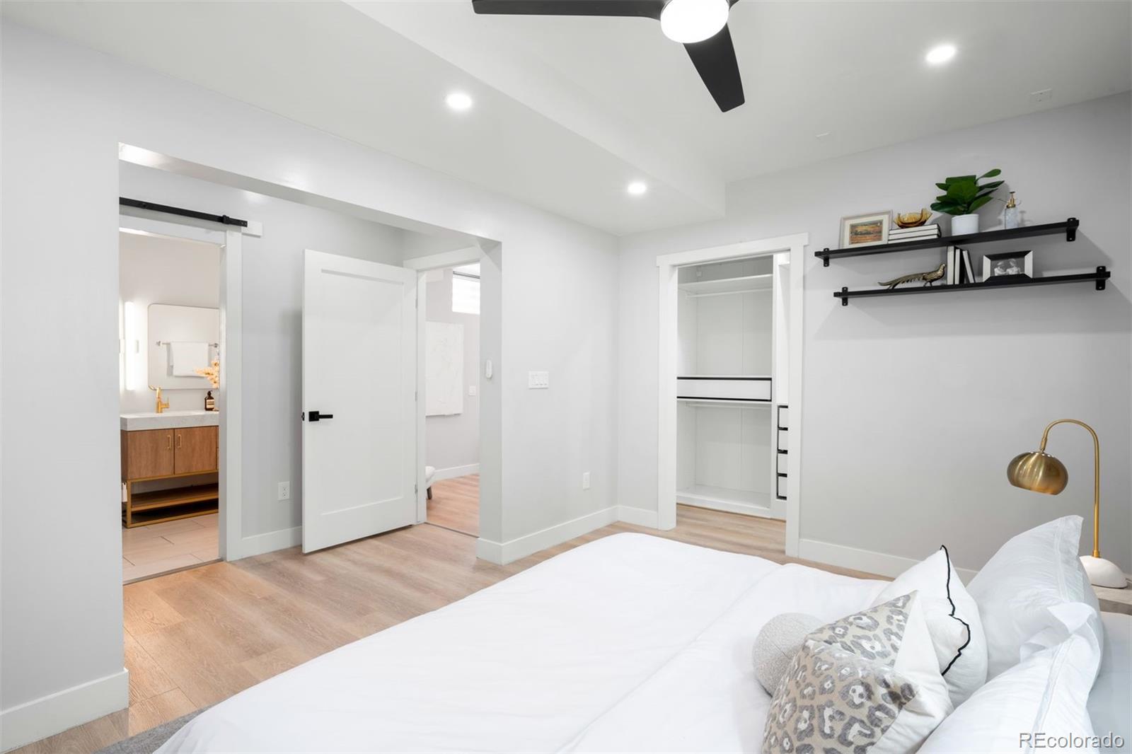 MLS Image #16 for 3282  utica street,denver, Colorado