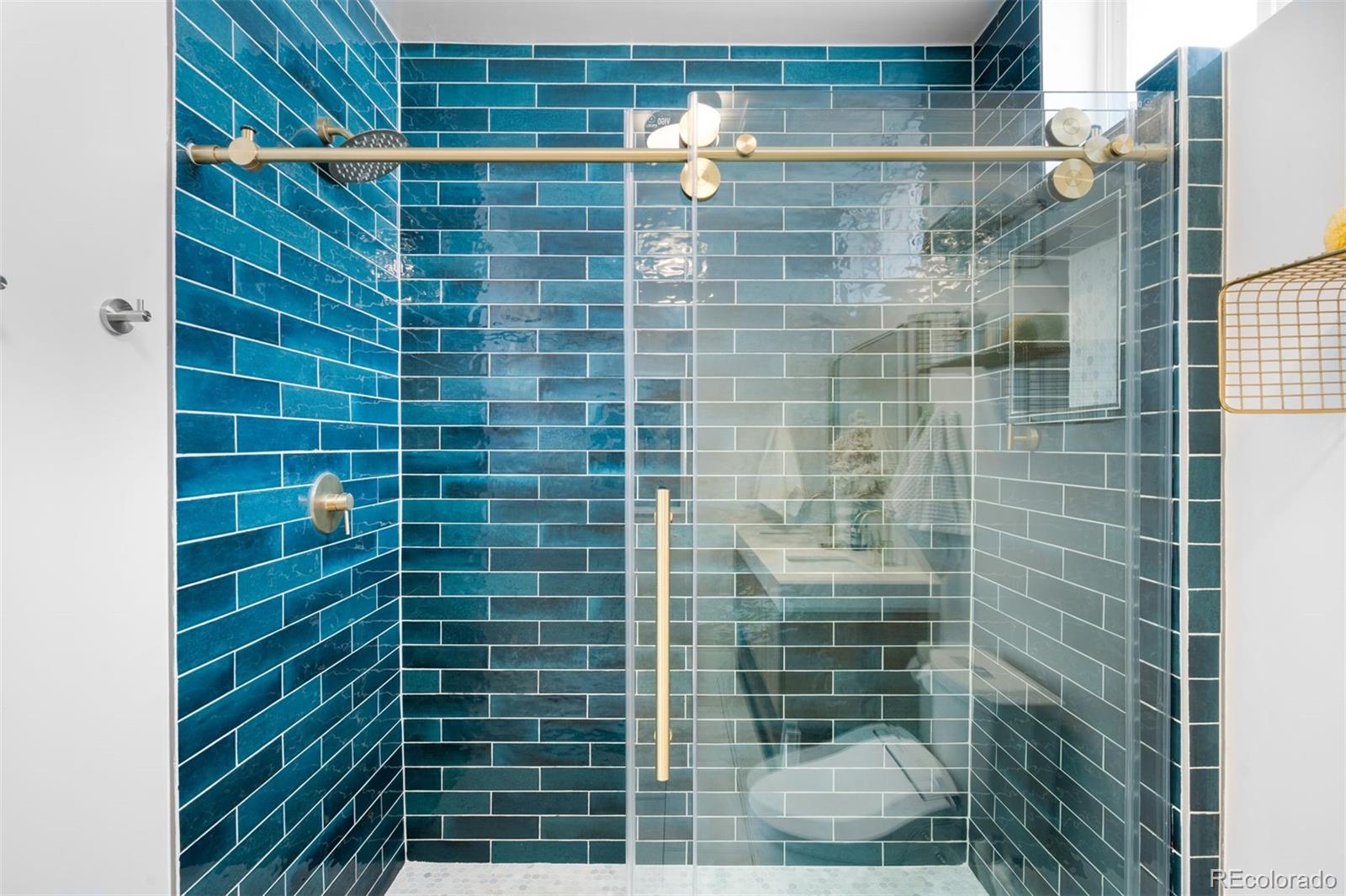 MLS Image #17 for 3282  utica street,denver, Colorado