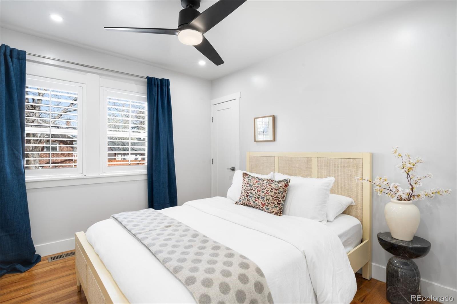 MLS Image #19 for 3282  utica street,denver, Colorado