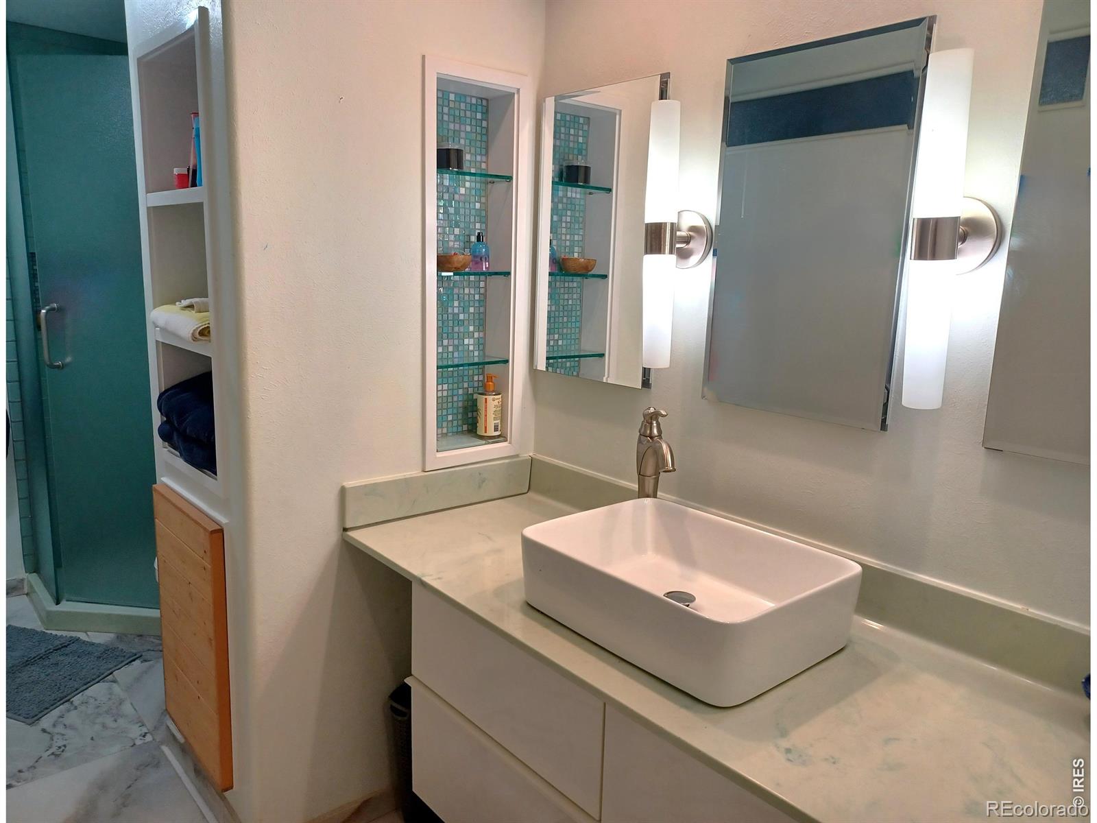 MLS Image #32 for 725  gay street,longmont, Colorado