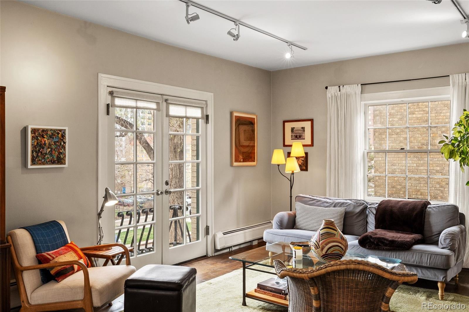 MLS Image #2 for 960 n sherman street 2a,denver, Colorado