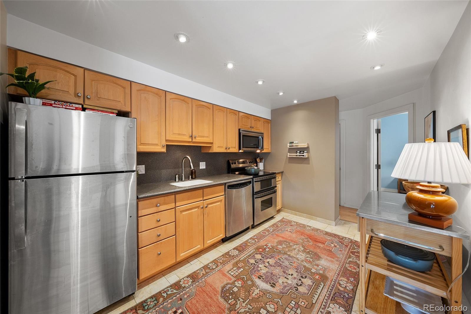 MLS Image #9 for 960 n sherman street 2a,denver, Colorado