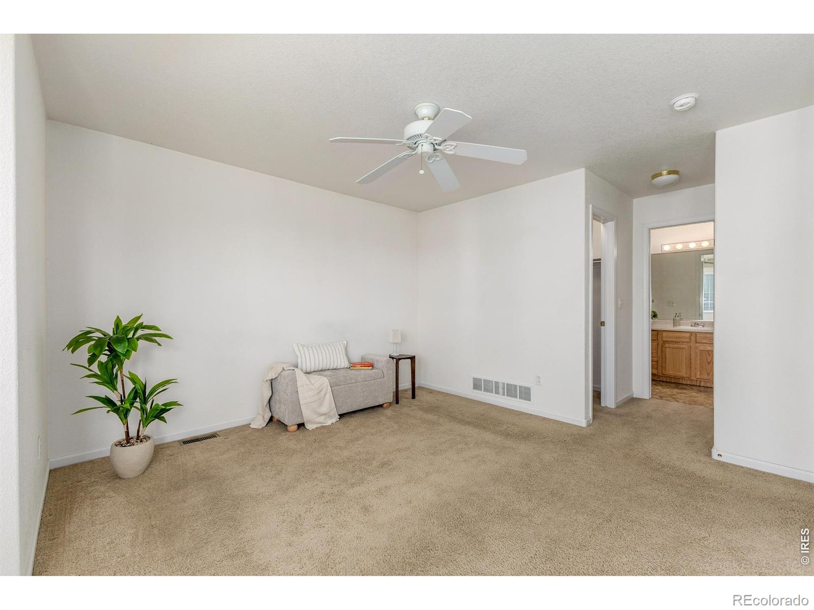 MLS Image #19 for 1820  daytona lane,johnstown, Colorado