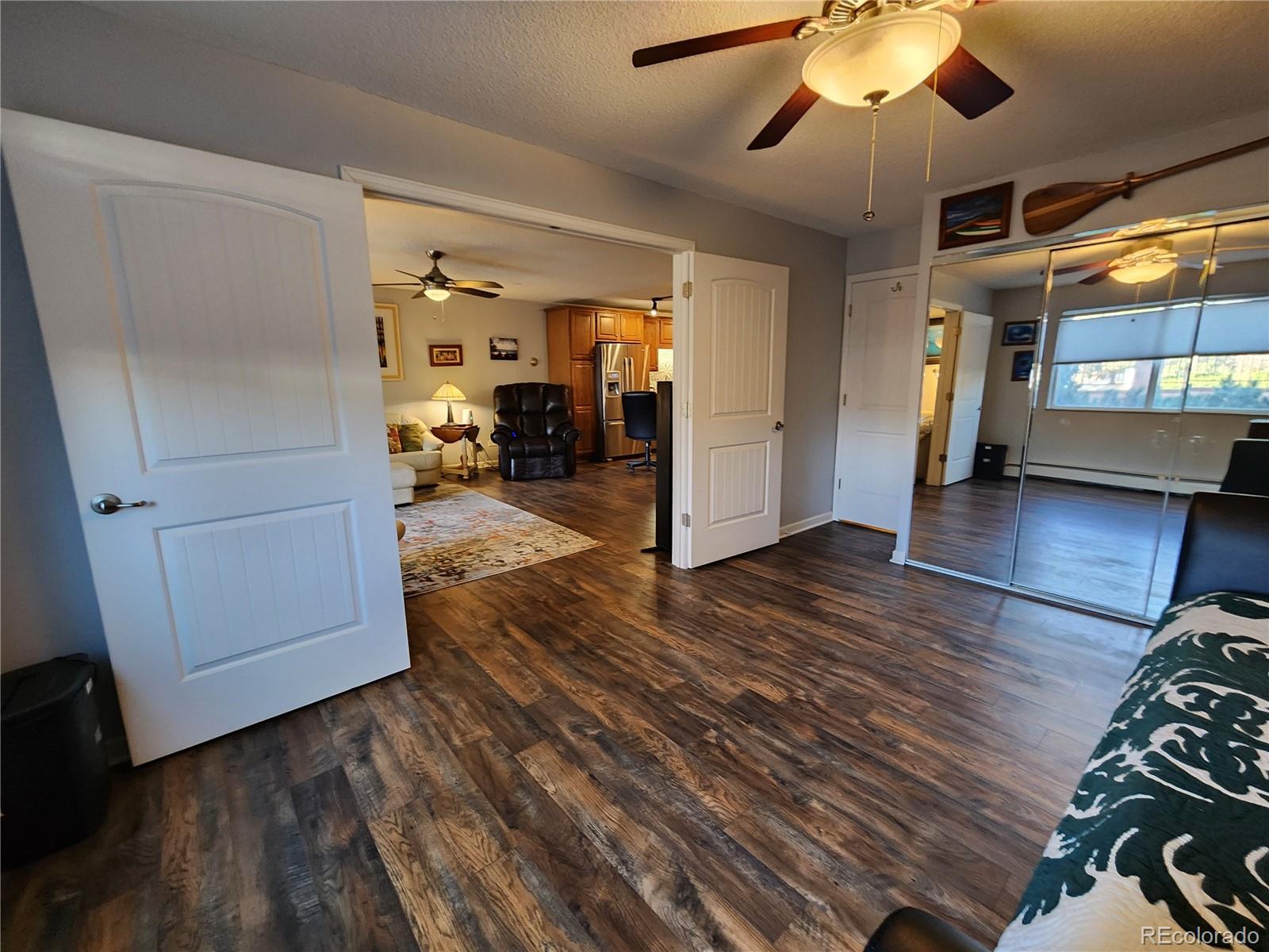 MLS Image #6 for 610 s clinton street 4a,denver, Colorado