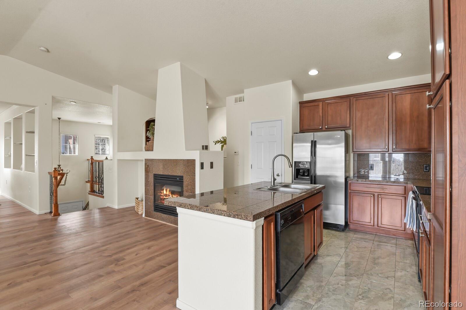 MLS Image #10 for 2295  beeler street 102,denver, Colorado