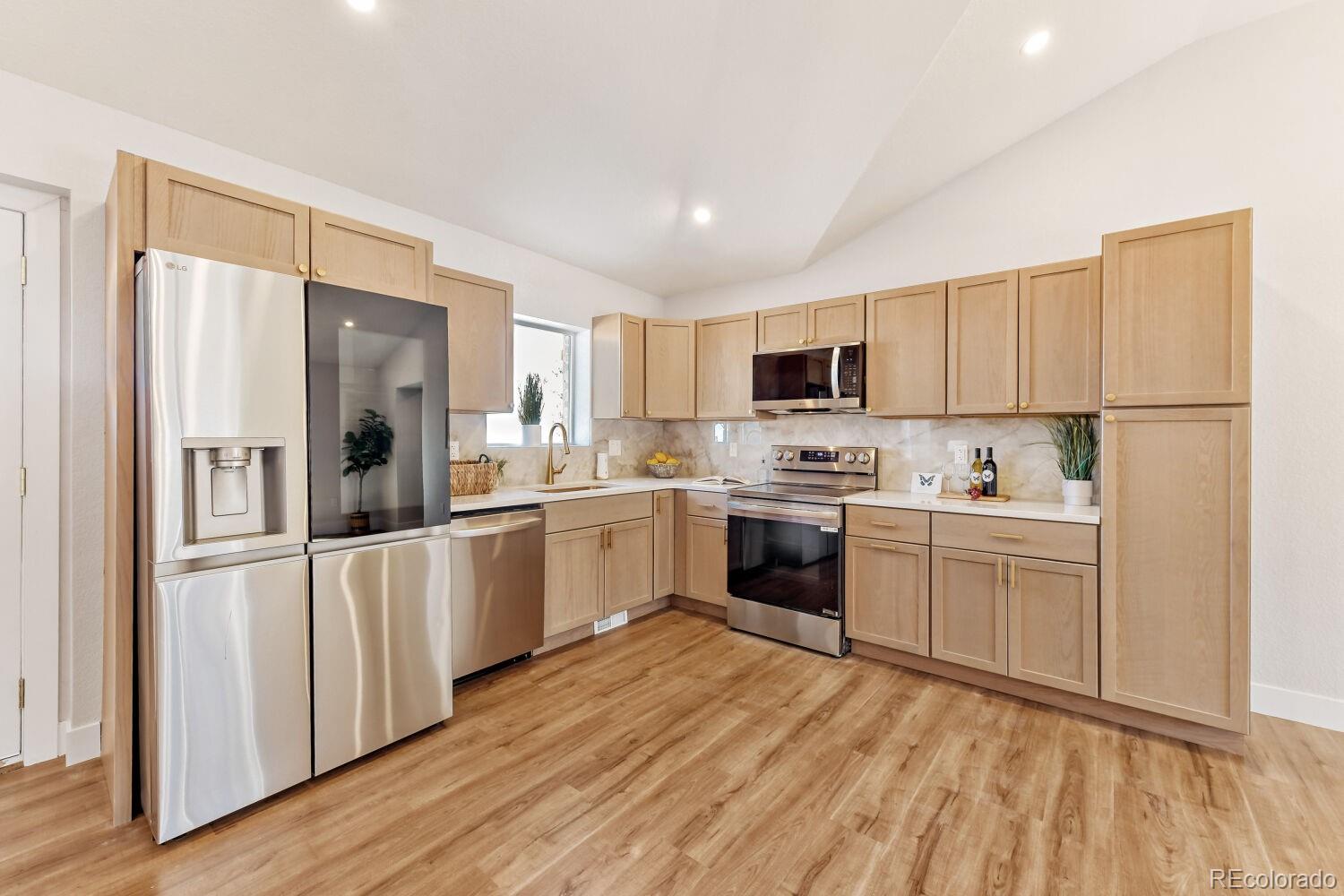 MLS Image #10 for 4836 w ellsworth avenue,denver, Colorado