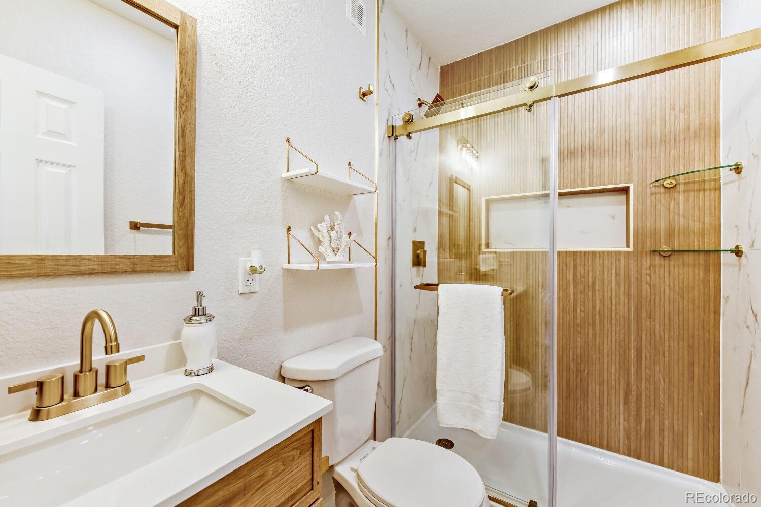 MLS Image #19 for 4836 w ellsworth avenue,denver, Colorado