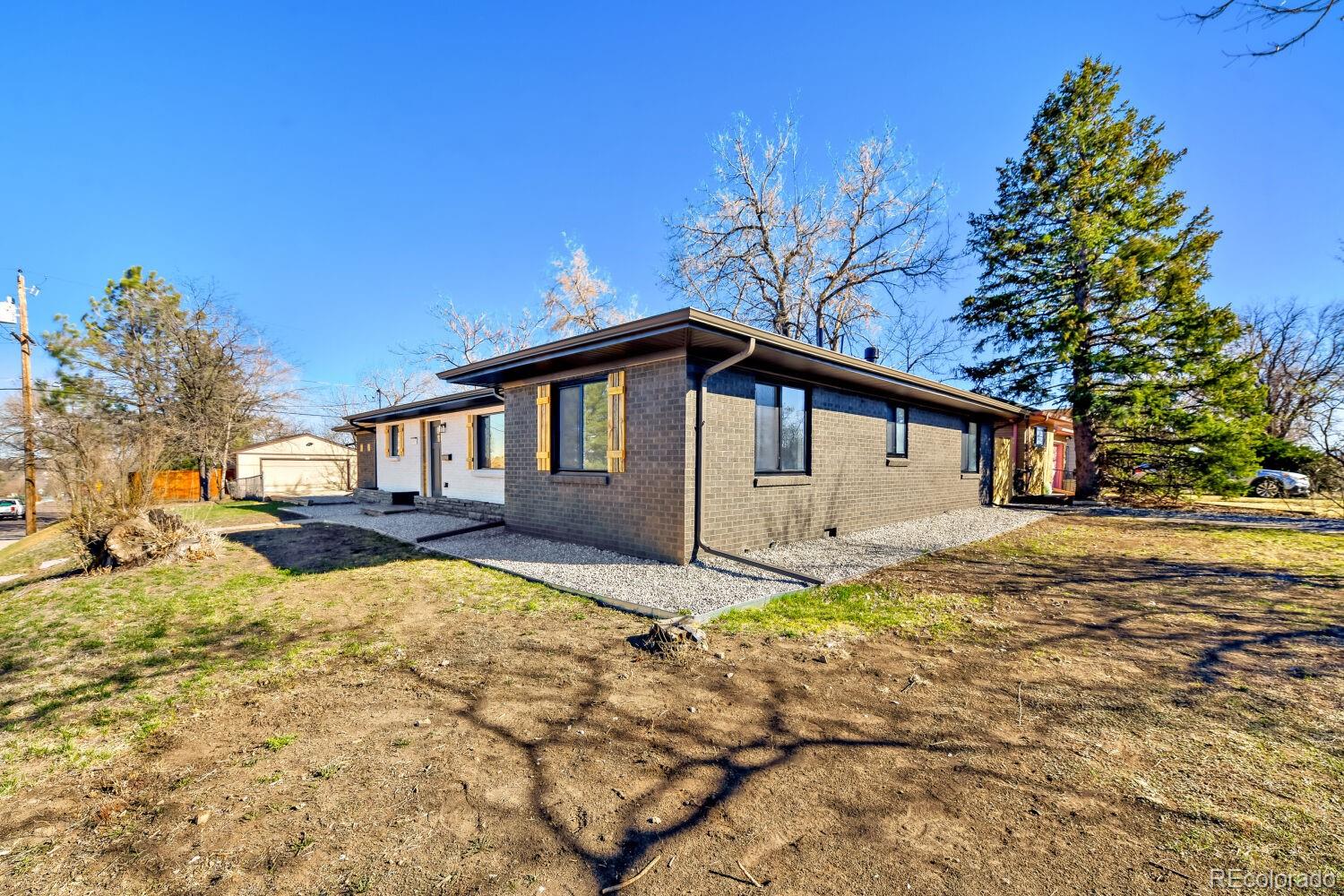 MLS Image #3 for 4836 w ellsworth avenue,denver, Colorado