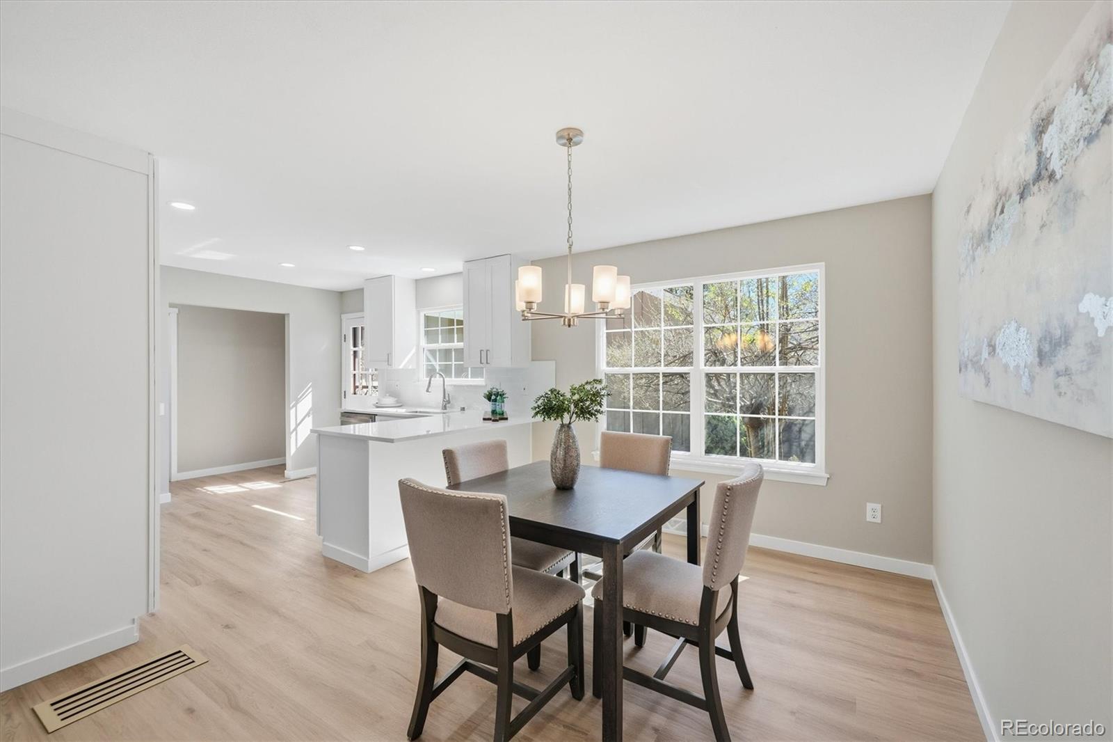 MLS Image #10 for 8862 e amherst drive a,denver, Colorado