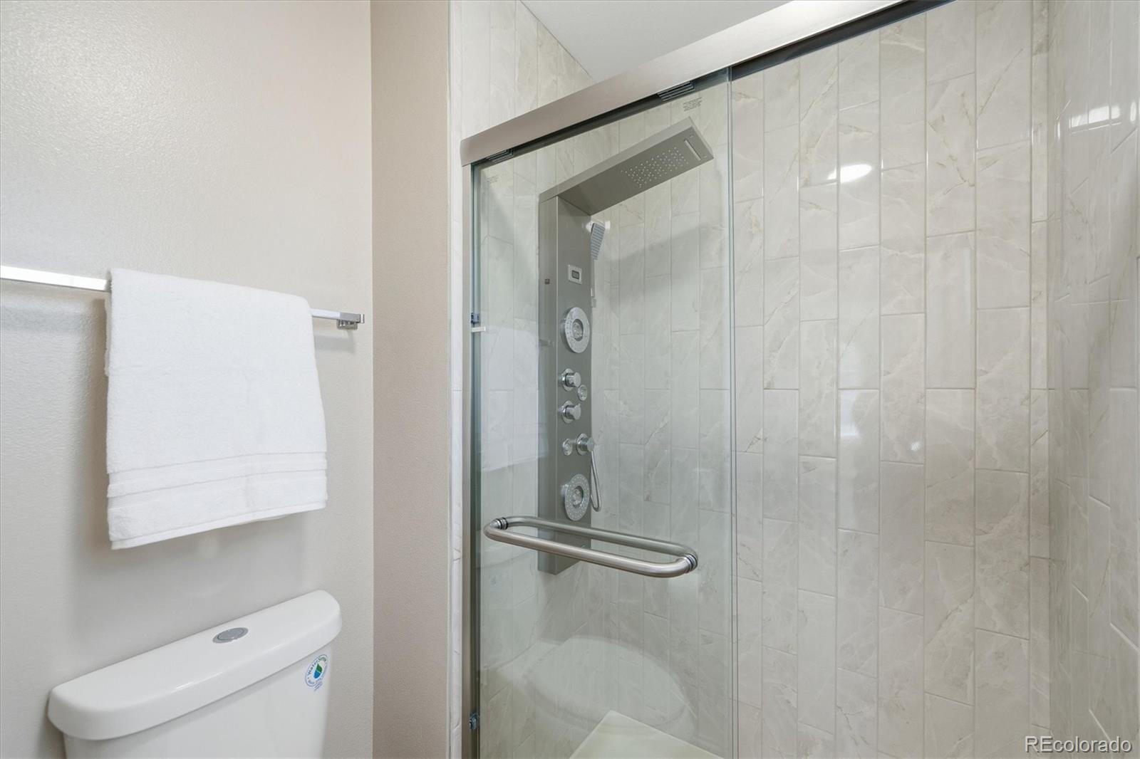 MLS Image #20 for 8862 e amherst drive a,denver, Colorado
