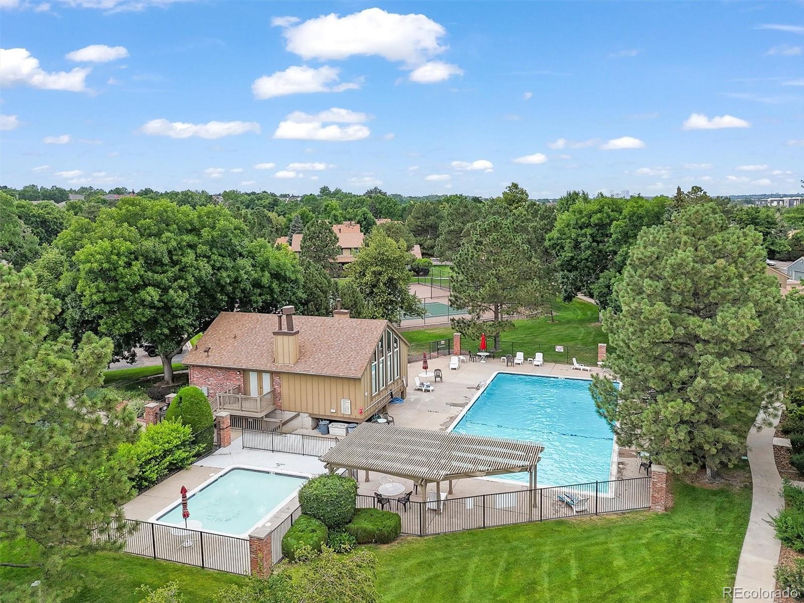 MLS Image #5 for 8862 e amherst drive a,denver, Colorado