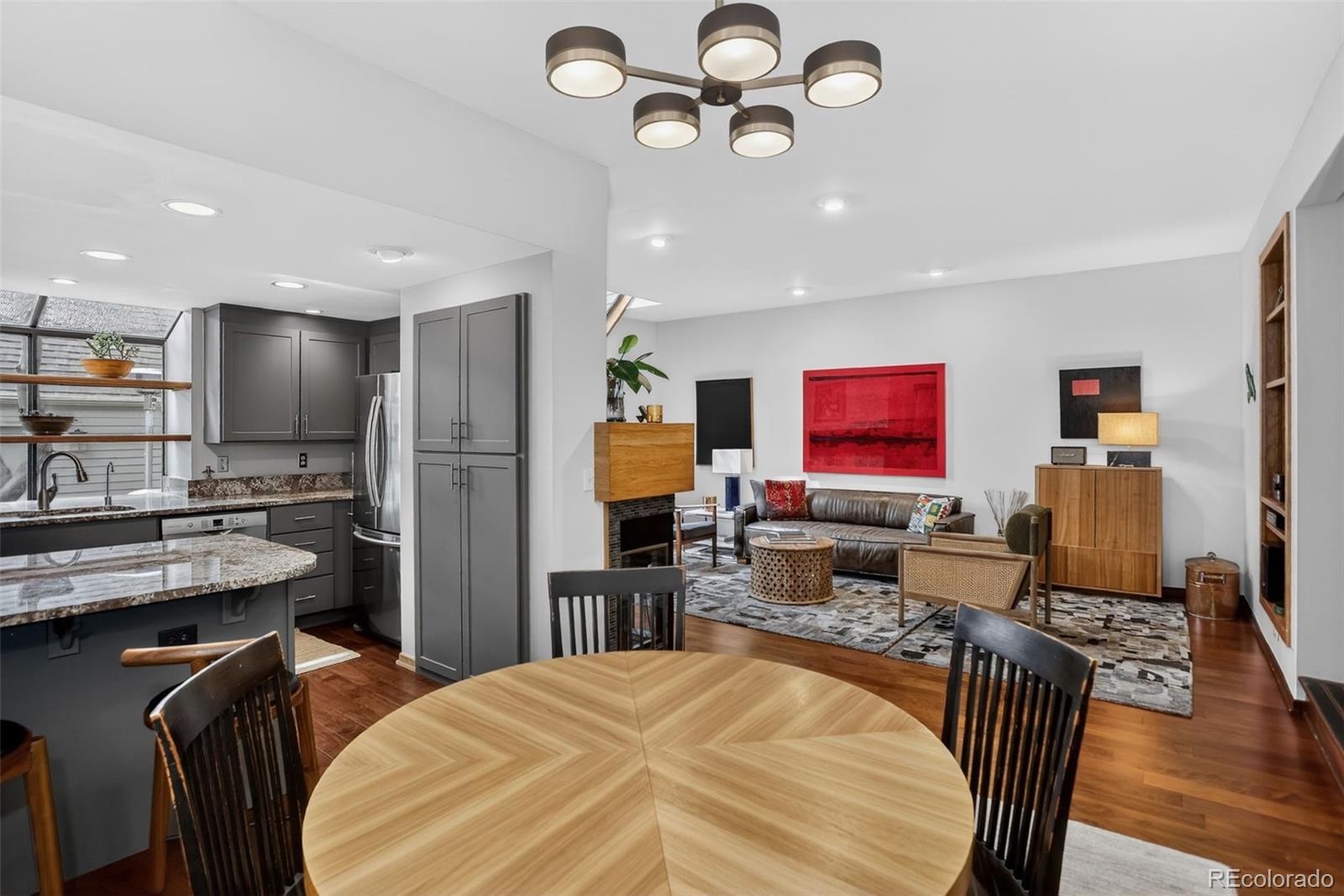 MLS Image #13 for 353  harrison street,denver, Colorado