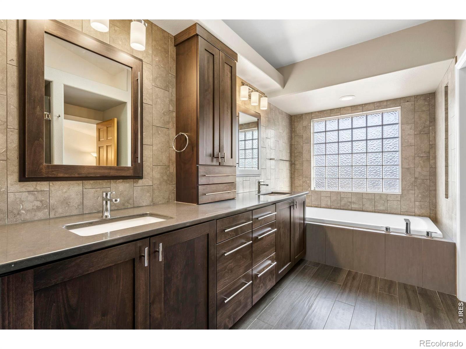 MLS Image #18 for 1821  feltleaf court,fort collins, Colorado