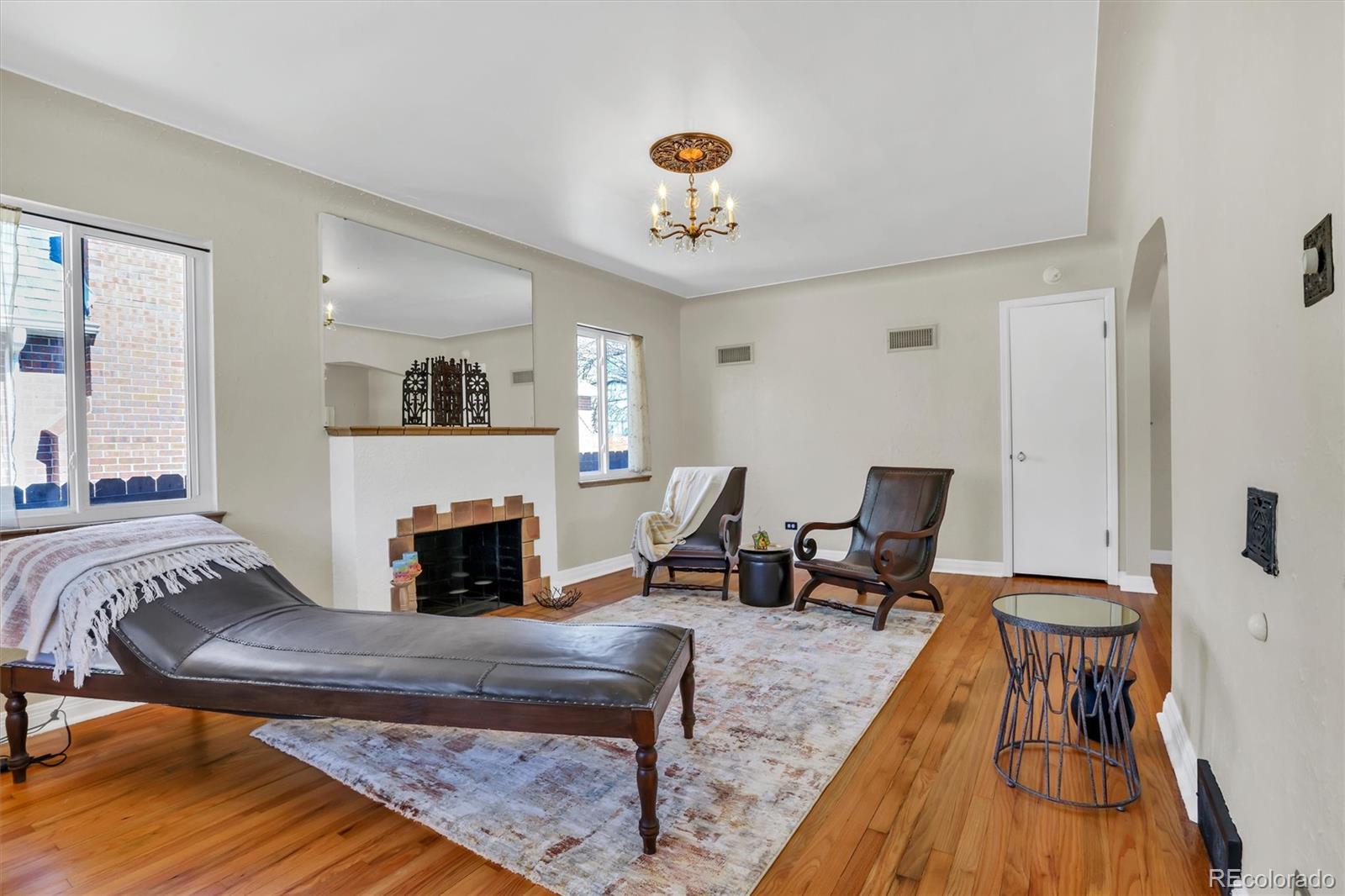 MLS Image #5 for 1332  tennyson street,denver, Colorado