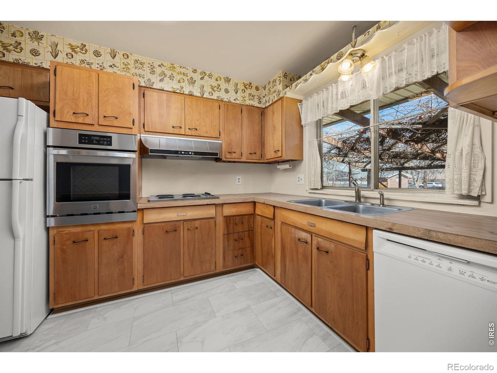 MLS Image #9 for 1542  collyer street,longmont, Colorado