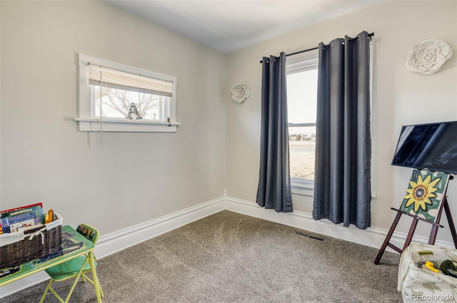MLS Image #18 for 22500  county road 39 ,la salle, Colorado