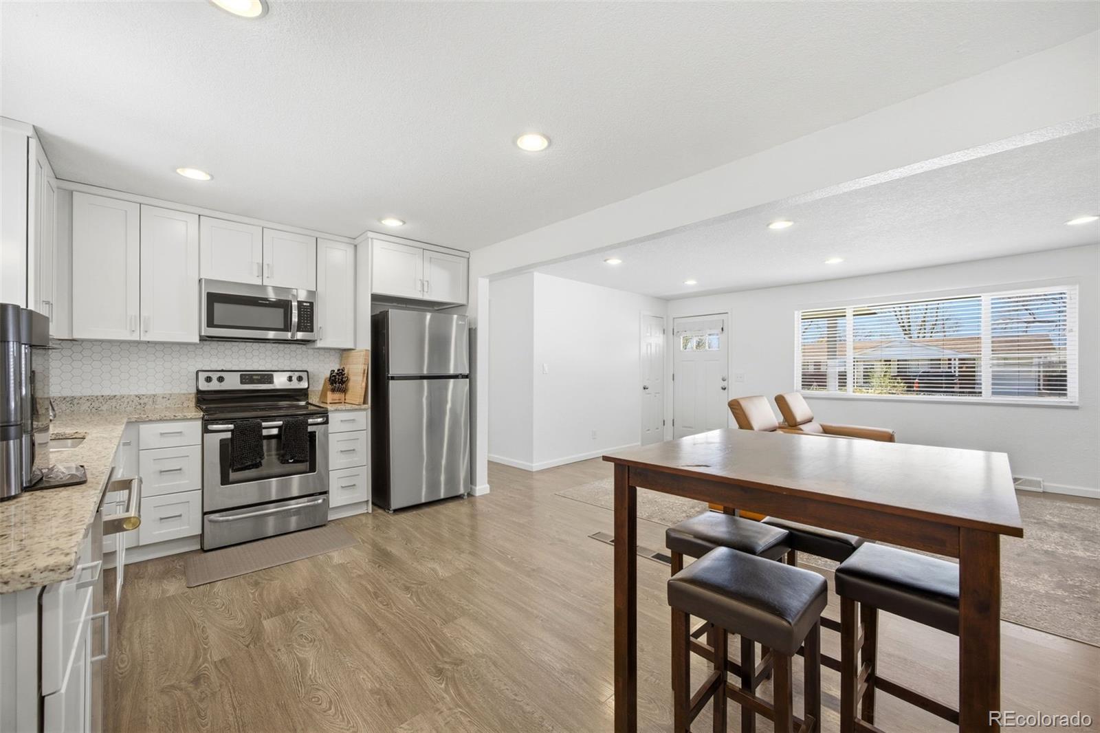 MLS Image #6 for 425  starlight road,thornton, Colorado