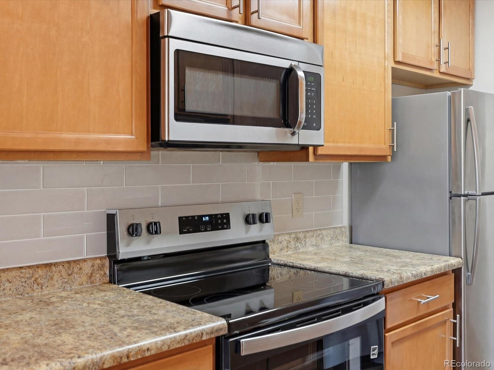 MLS Image #12 for 2544 s patton court,denver, Colorado