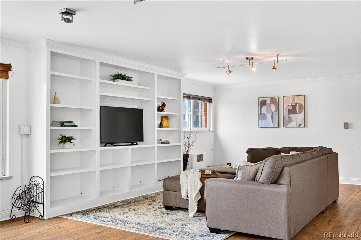 MLS Image #1 for 855 n pennsylvania street 411,denver, Colorado