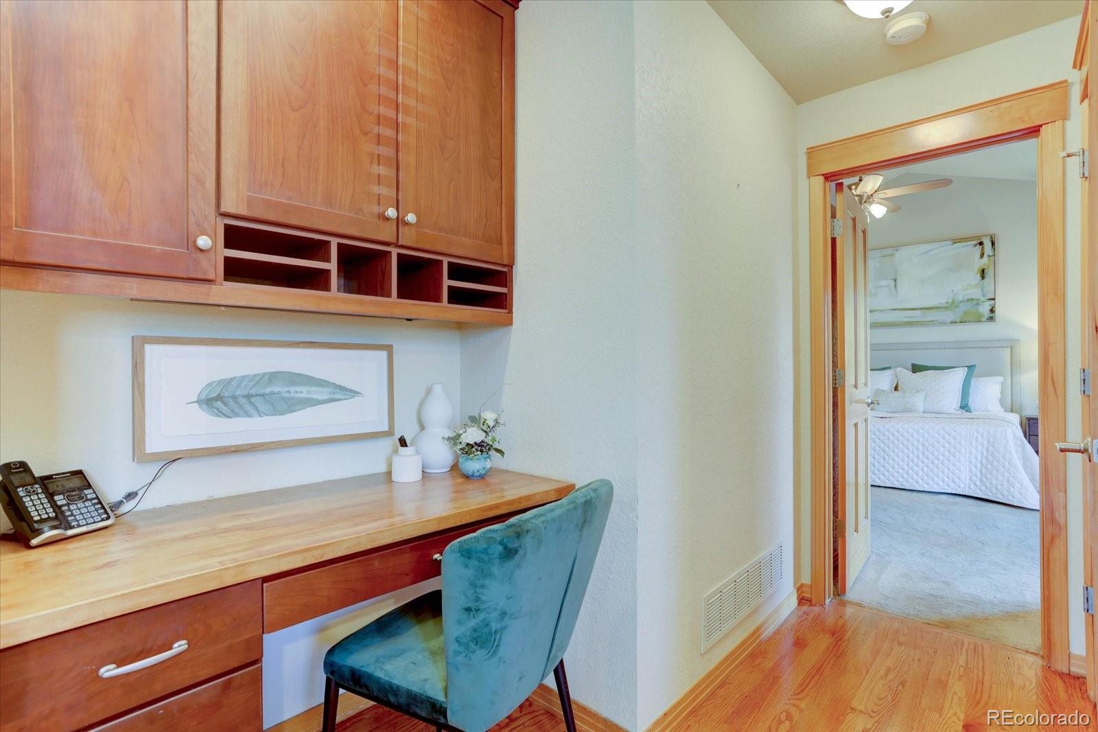 MLS Image #12 for 2665  iola street,denver, Colorado
