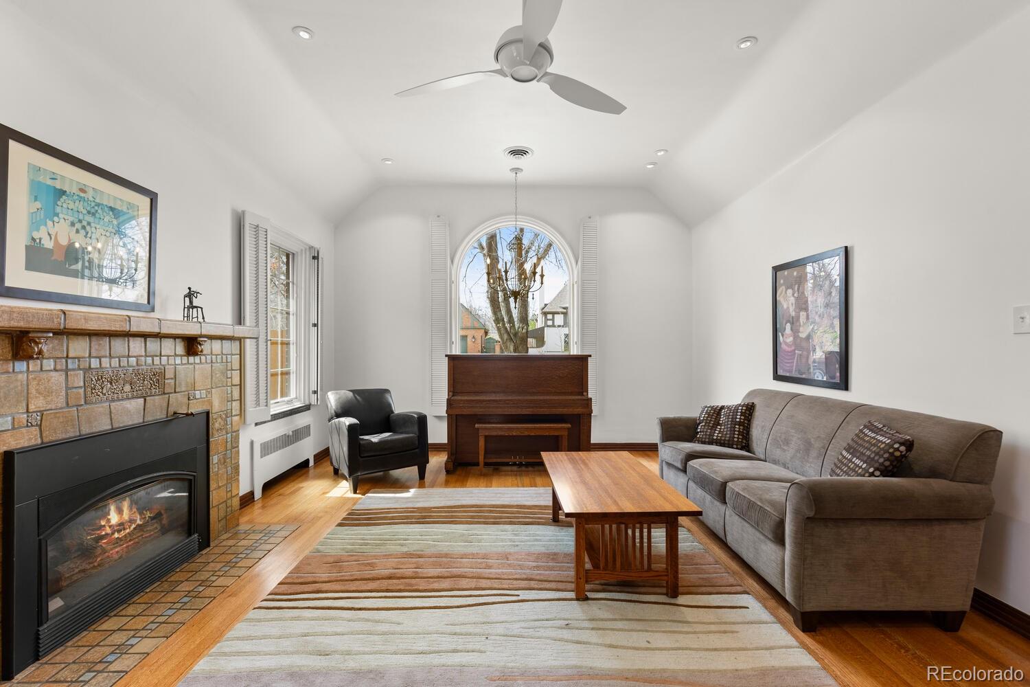 MLS Image #38 for 620  jersey street,denver, Colorado