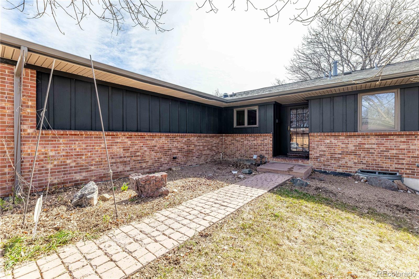 MLS Image #1 for 6882 e baker place,denver, Colorado