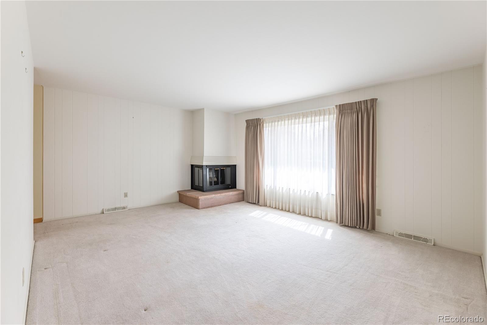 MLS Image #11 for 6882 e baker place,denver, Colorado