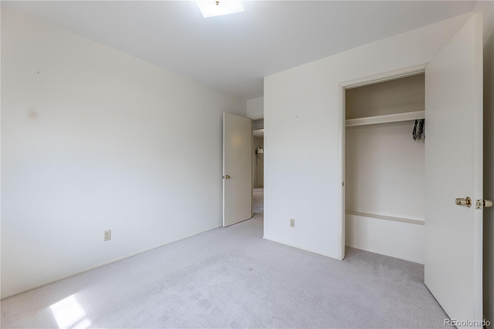 MLS Image #17 for 6882 e baker place,denver, Colorado