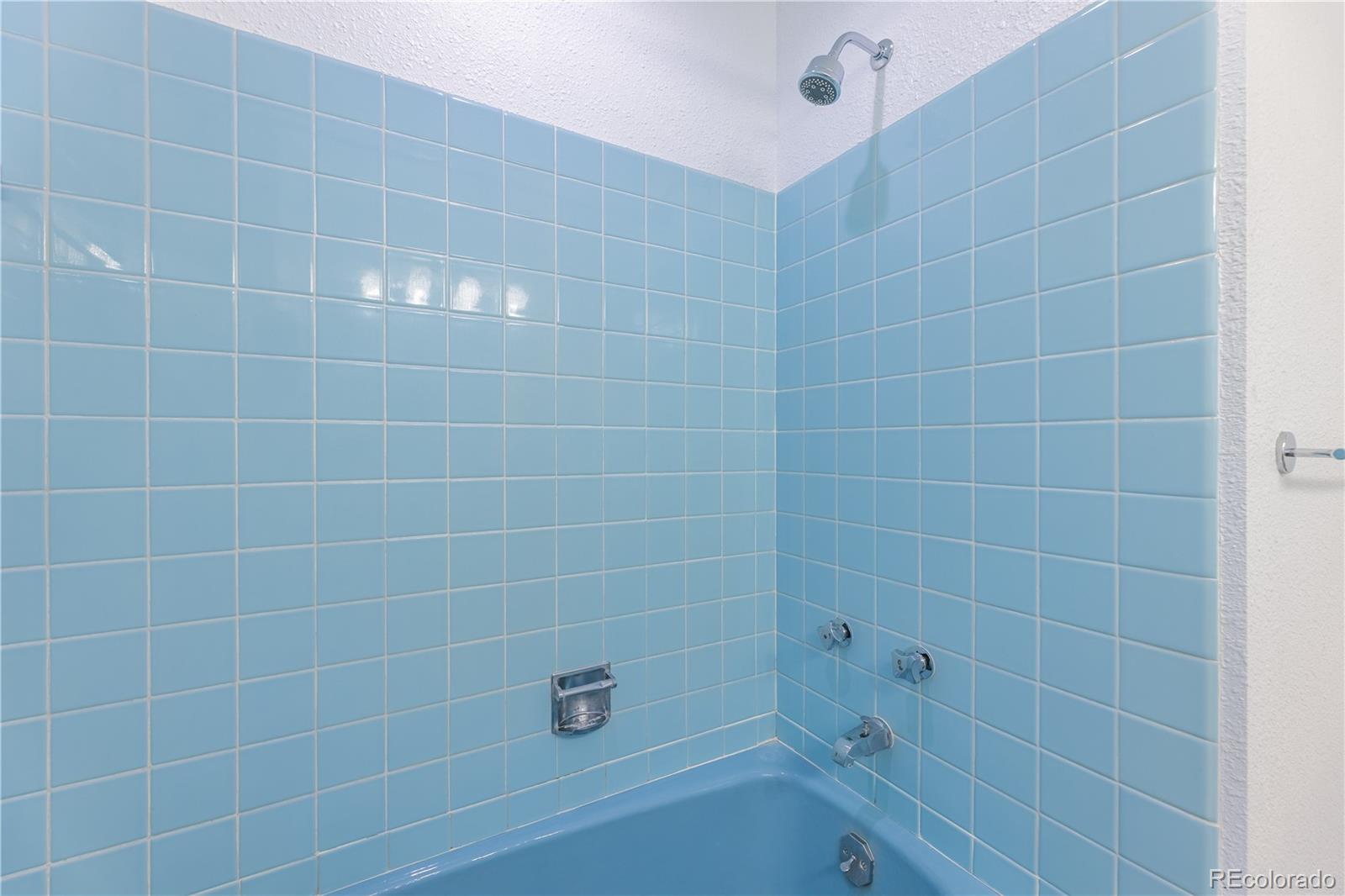 MLS Image #21 for 6882 e baker place,denver, Colorado