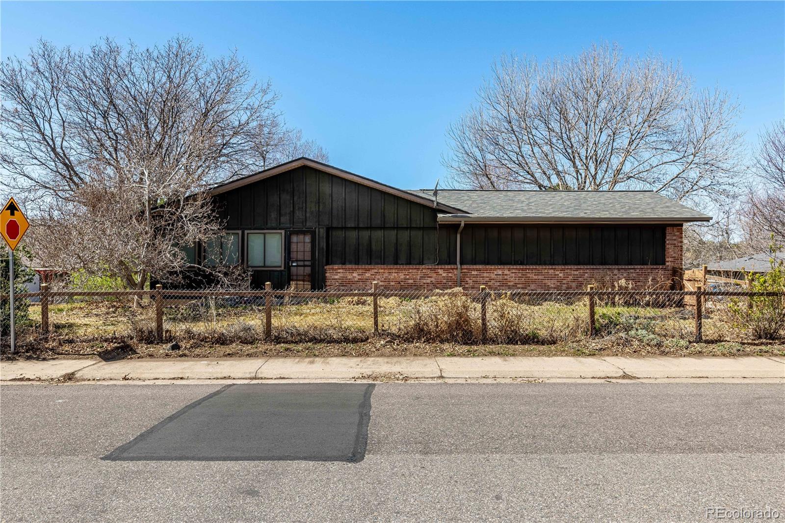 MLS Image #33 for 6882 e baker place,denver, Colorado