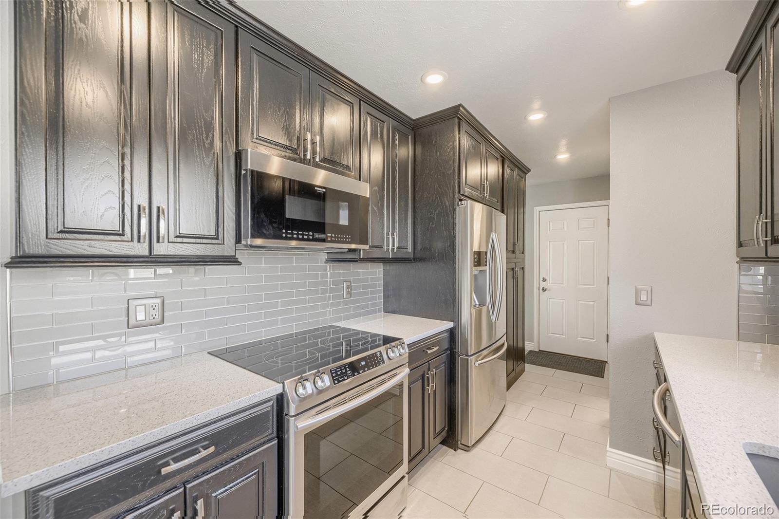 MLS Image #2 for 5854 s quail street,littleton, Colorado