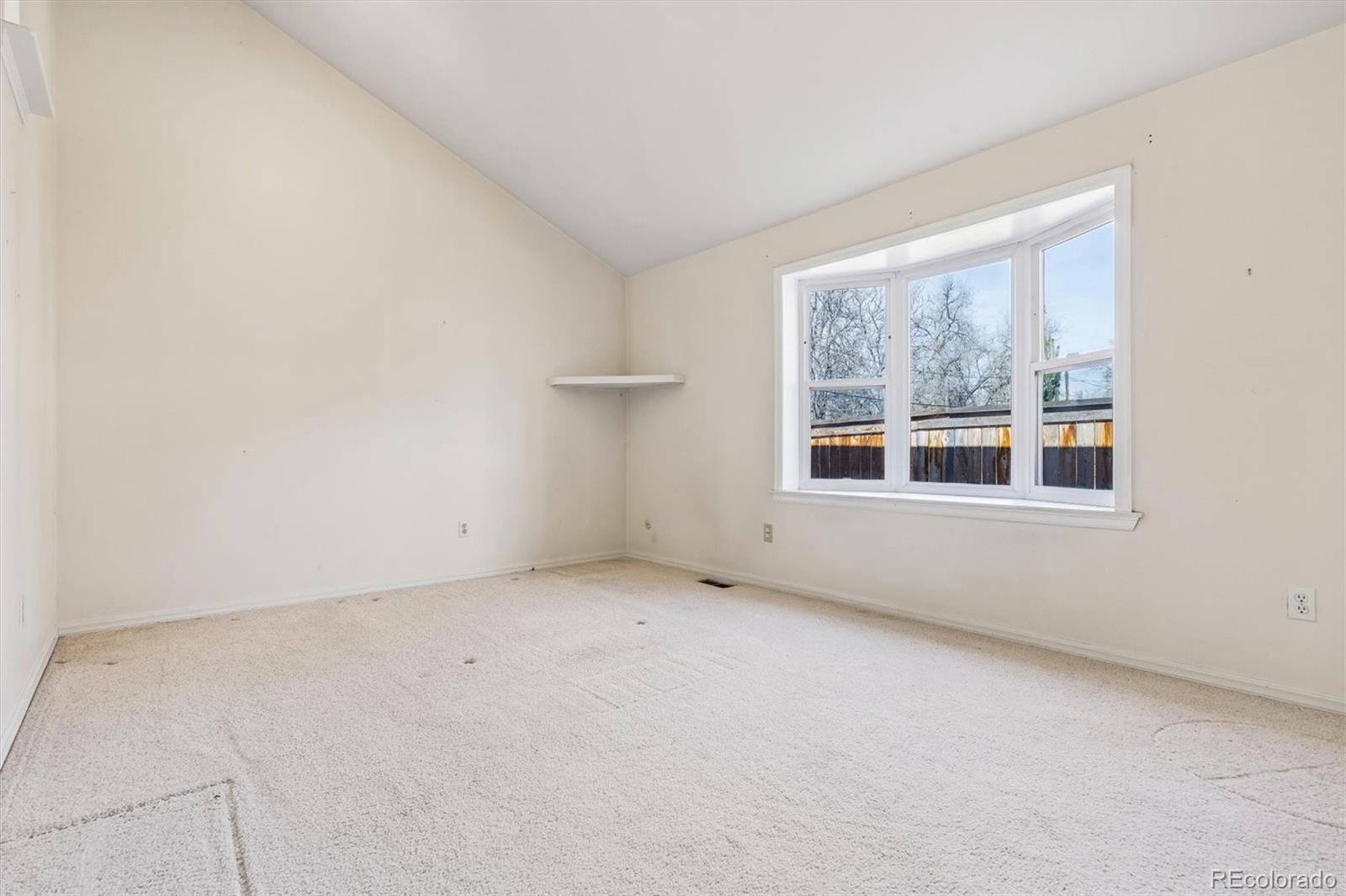 MLS Image #23 for 815  oneida street,denver, Colorado