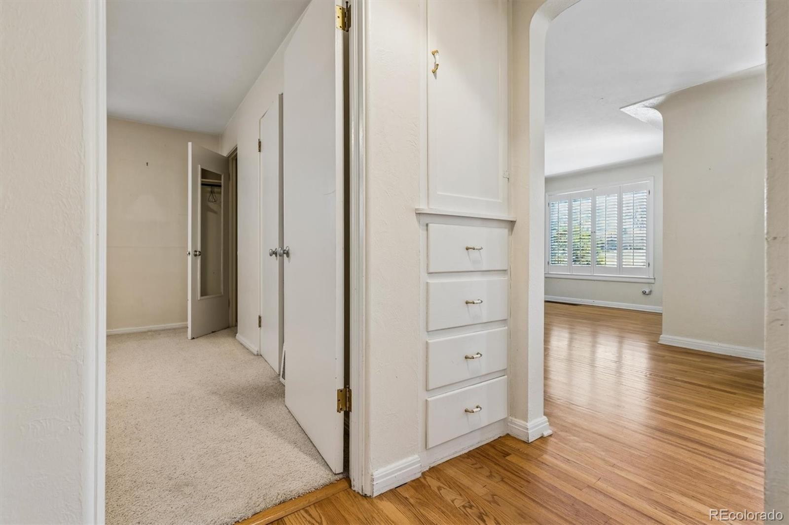MLS Image #28 for 815  oneida street,denver, Colorado