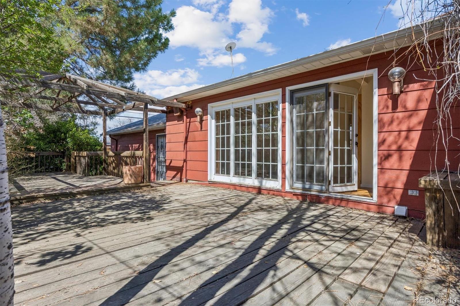 MLS Image #29 for 815  oneida street,denver, Colorado