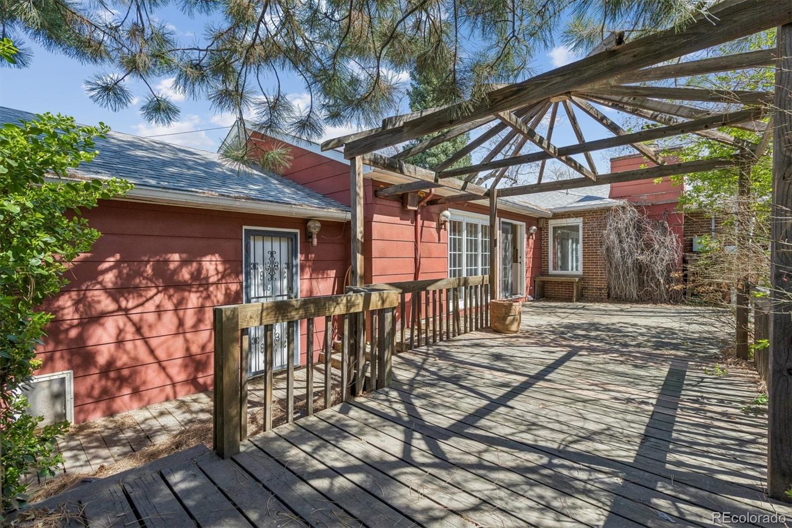 MLS Image #31 for 815  oneida street,denver, Colorado