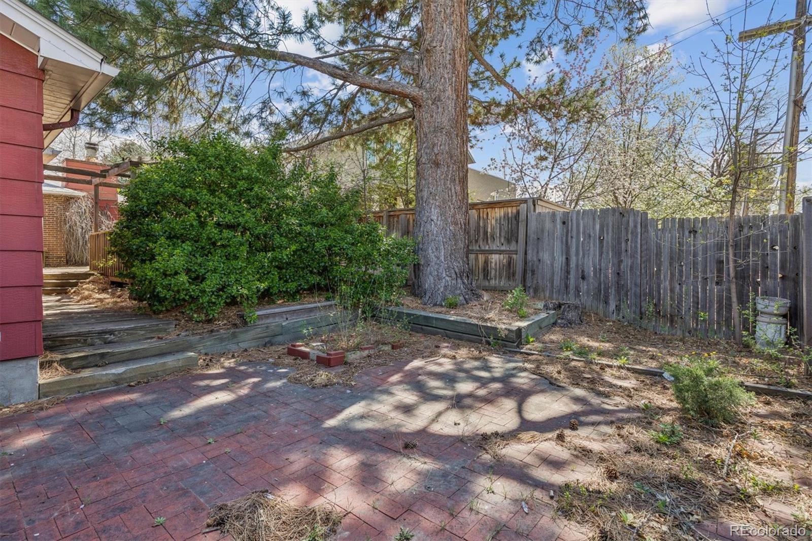 MLS Image #33 for 815  oneida street,denver, Colorado