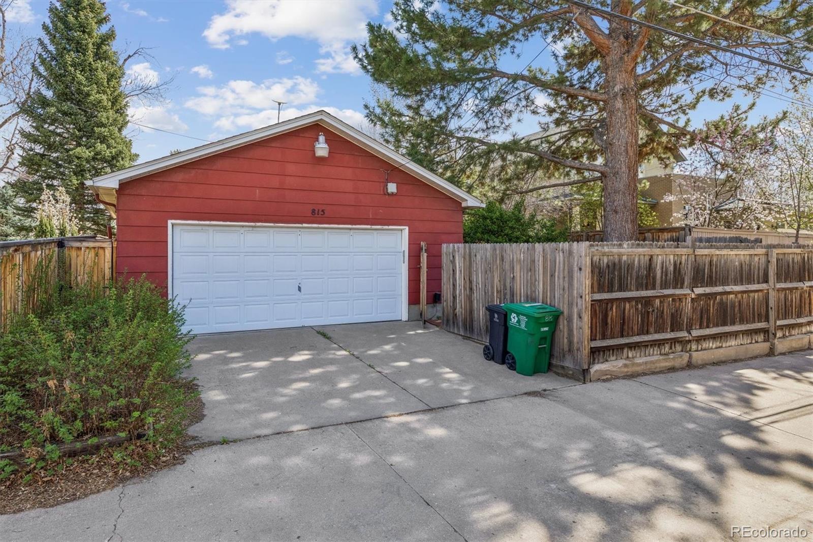 MLS Image #34 for 815  oneida street,denver, Colorado