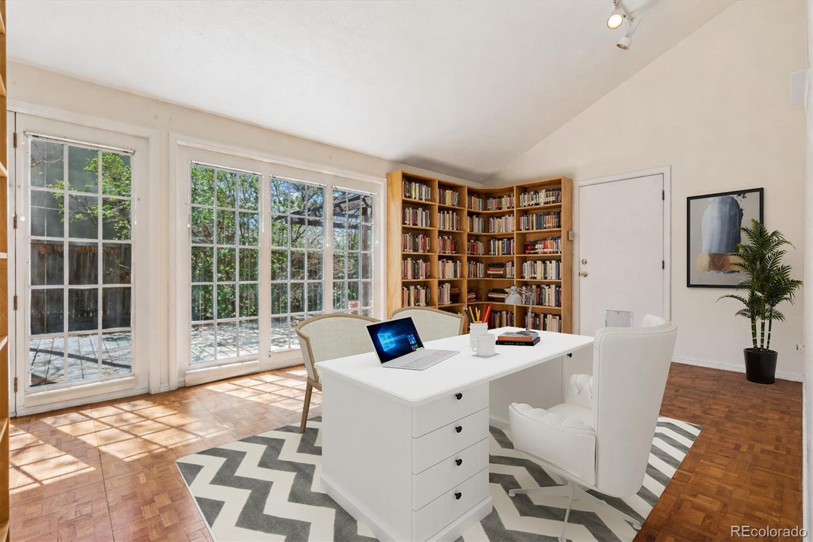 MLS Image #7 for 815  oneida street,denver, Colorado