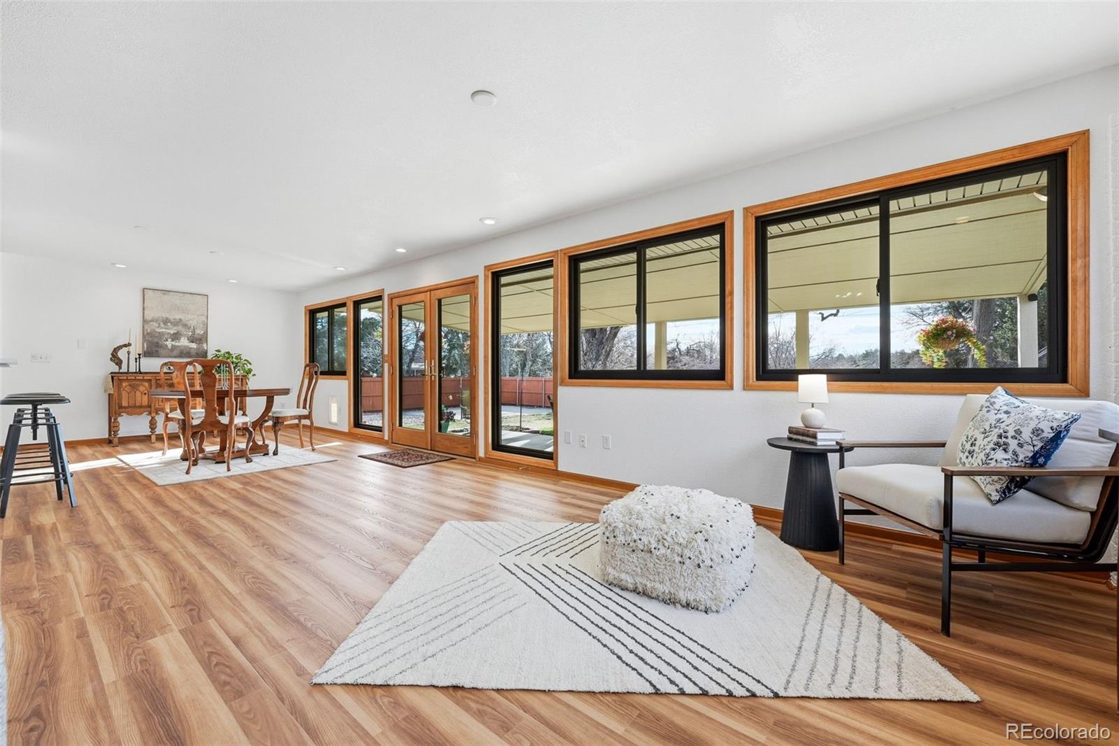 MLS Image #12 for 1055 s elmira street,denver, Colorado