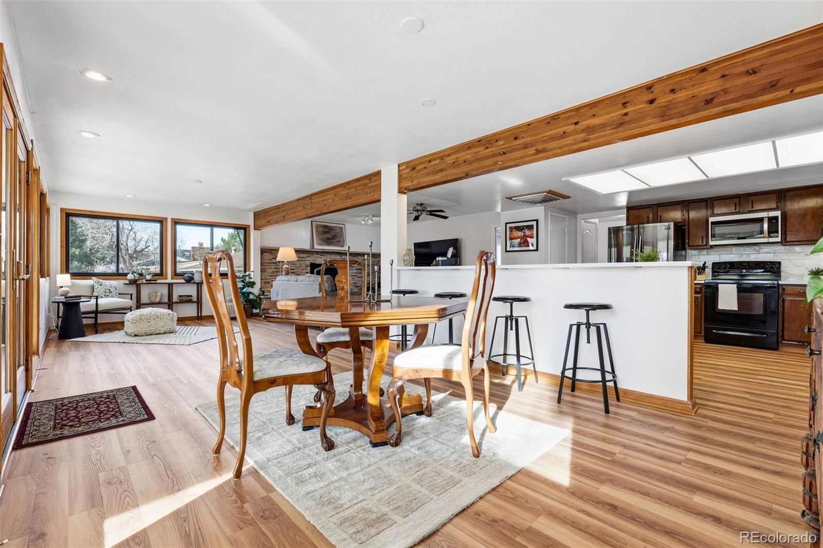 MLS Image #15 for 1055 s elmira street,denver, Colorado