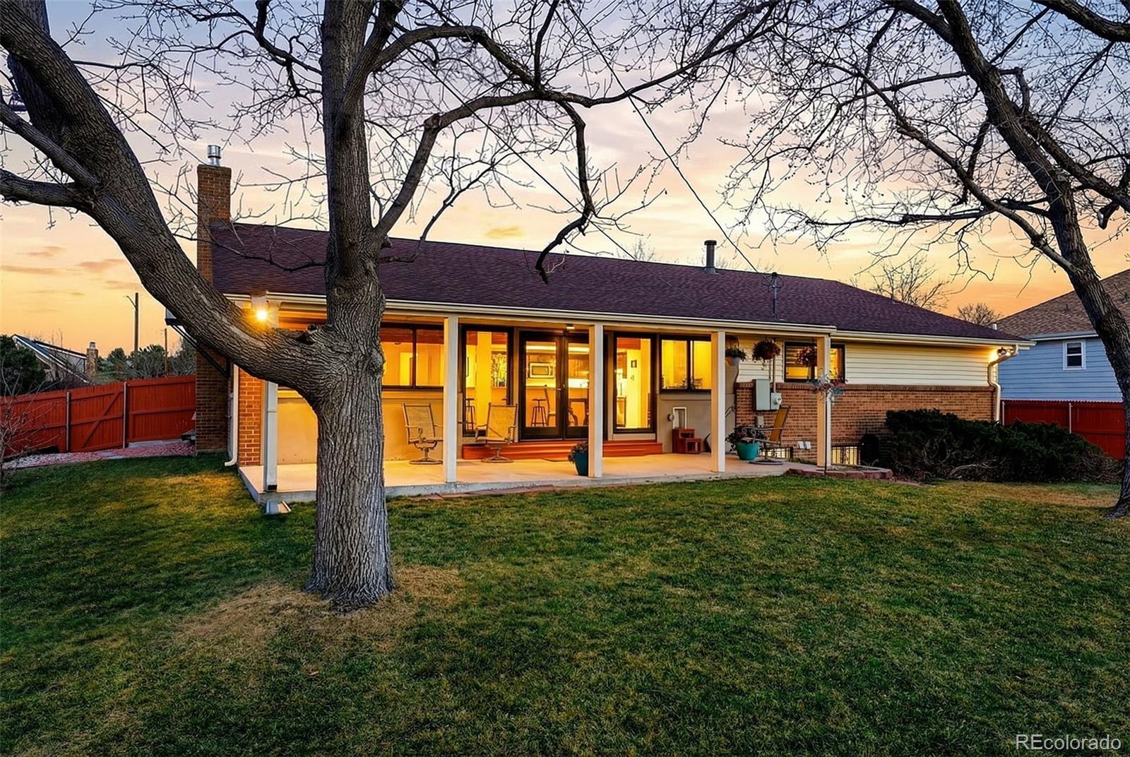 MLS Image #45 for 1055 s elmira street,denver, Colorado