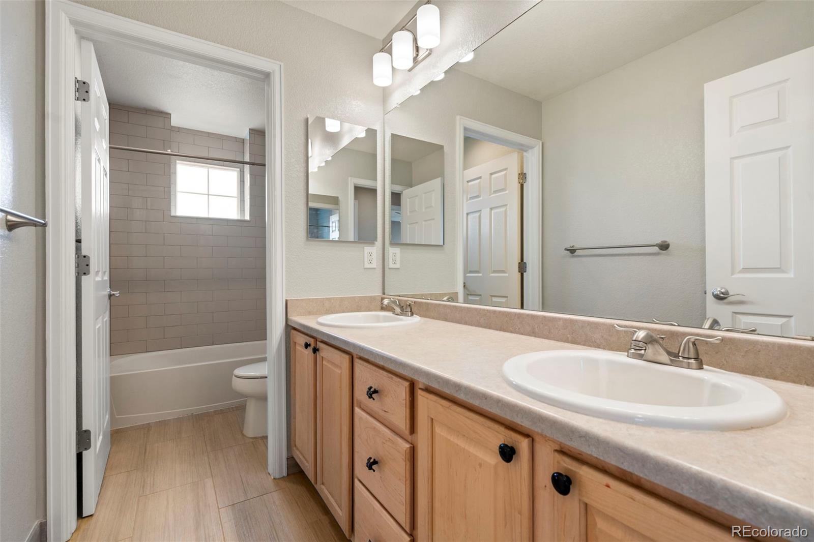 MLS Image #18 for 16399  prairie farm circle,parker, Colorado