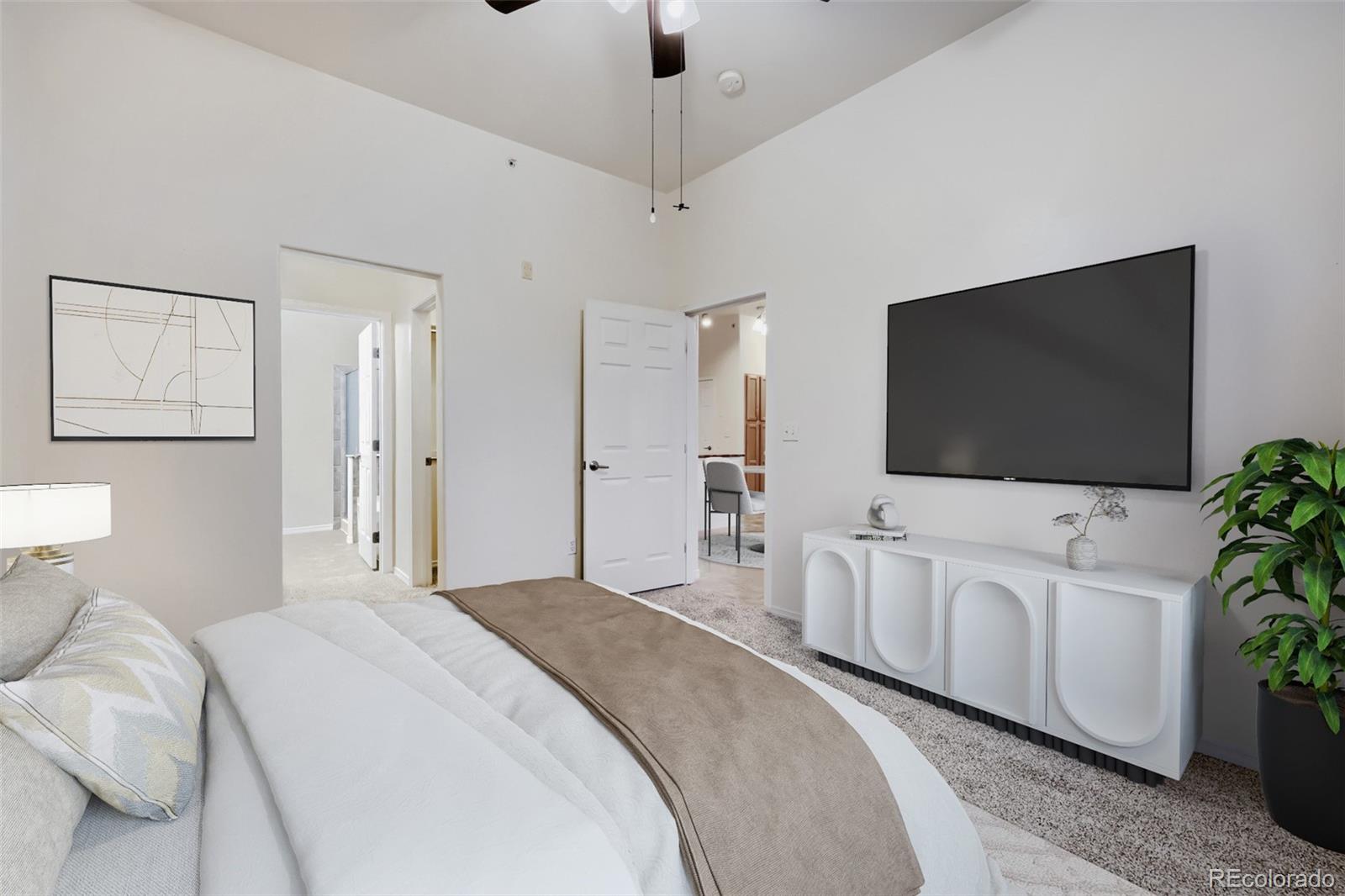 MLS Image #10 for 8467  canyon rim circle 303,englewood, Colorado