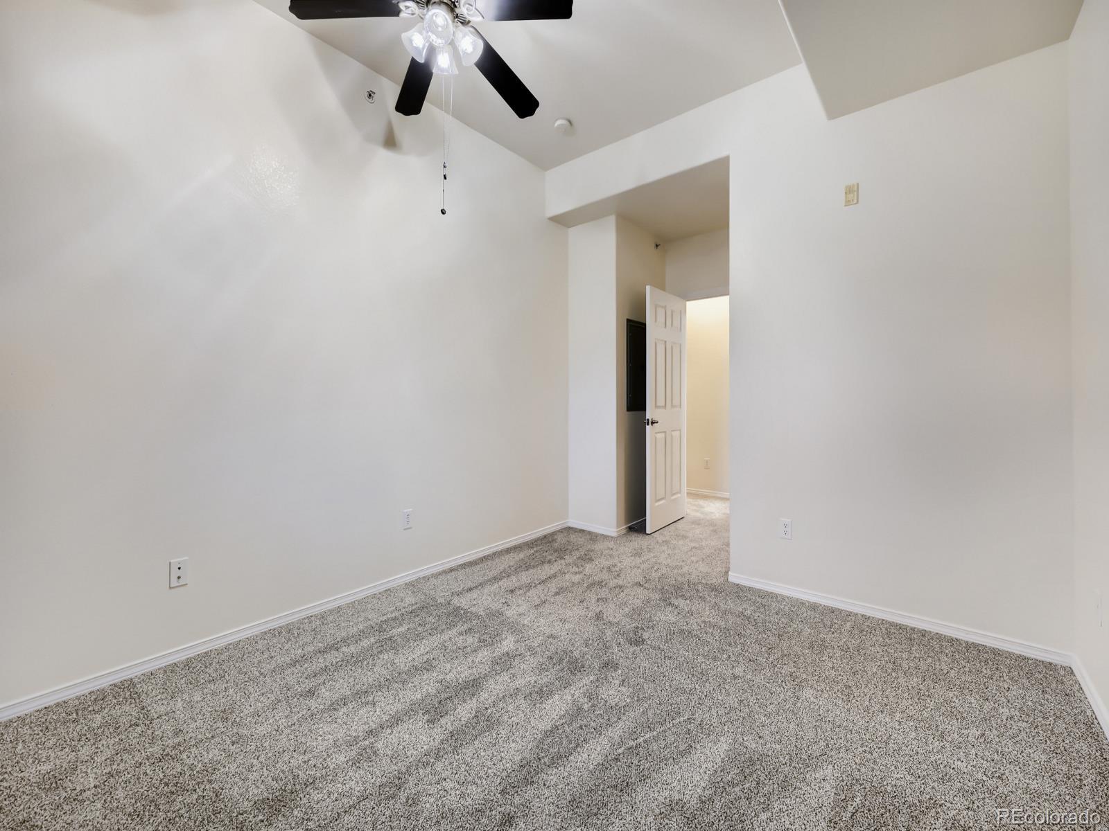 MLS Image #11 for 8467  canyon rim circle 303,englewood, Colorado