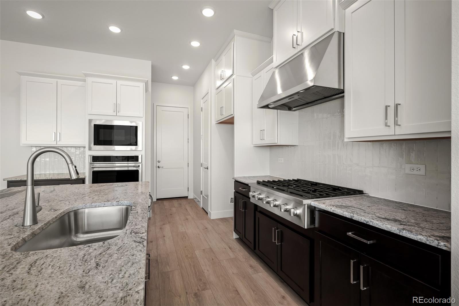 MLS Image #12 for 4415  peak crest view,colorado springs, Colorado